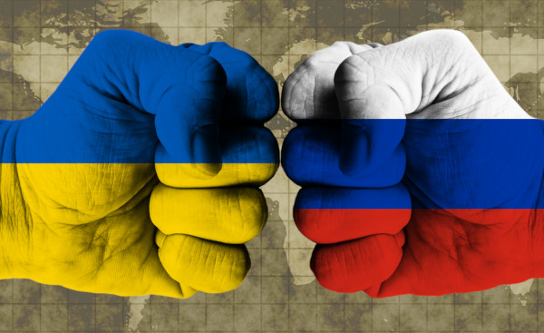 Paris est confronté à une situation critique à cause de la crise ukrainienne