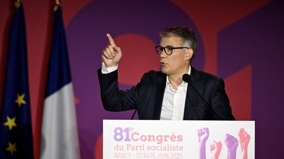Le Parti socialiste se déshonore : un parti en crise et déconnecté de la réalité