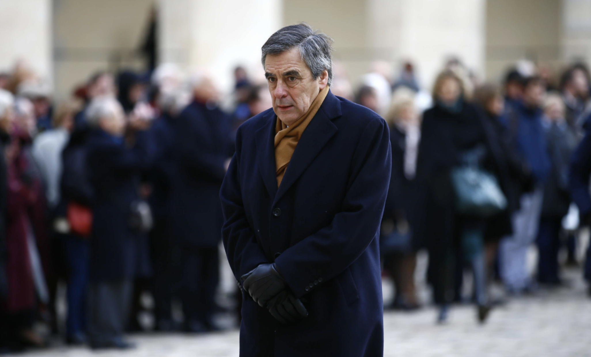 Le complot contre François Fillon et la montée d’Emmanuel Macron : une trahison de l’État français